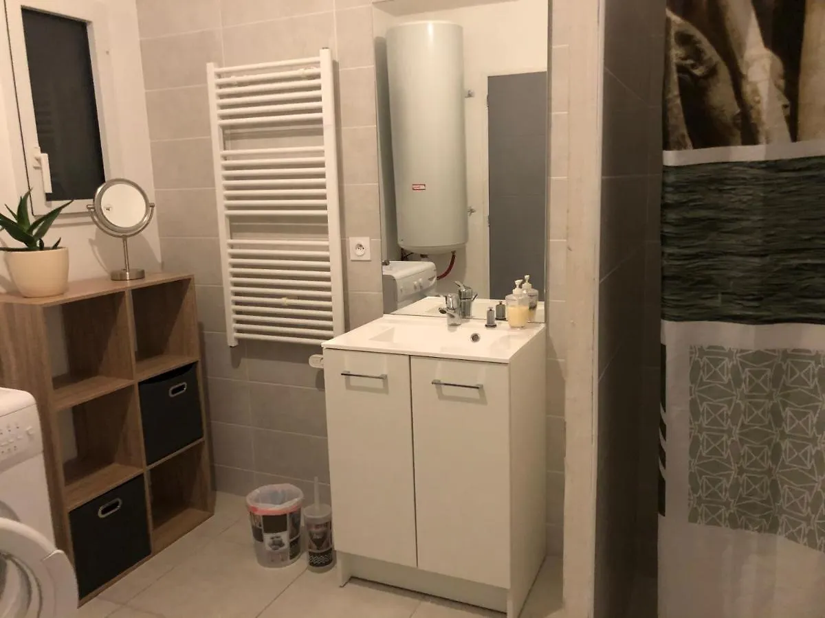 Iska Apartment Cherrueix 0*,